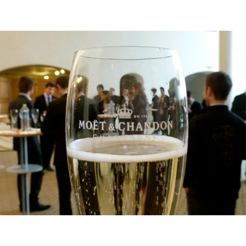 Moët & Chandon “GREATNESS SINCE 1998” Collection