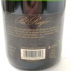 Champagne Pol Roger Millésime 2002 - Golden color and fine bubbles
