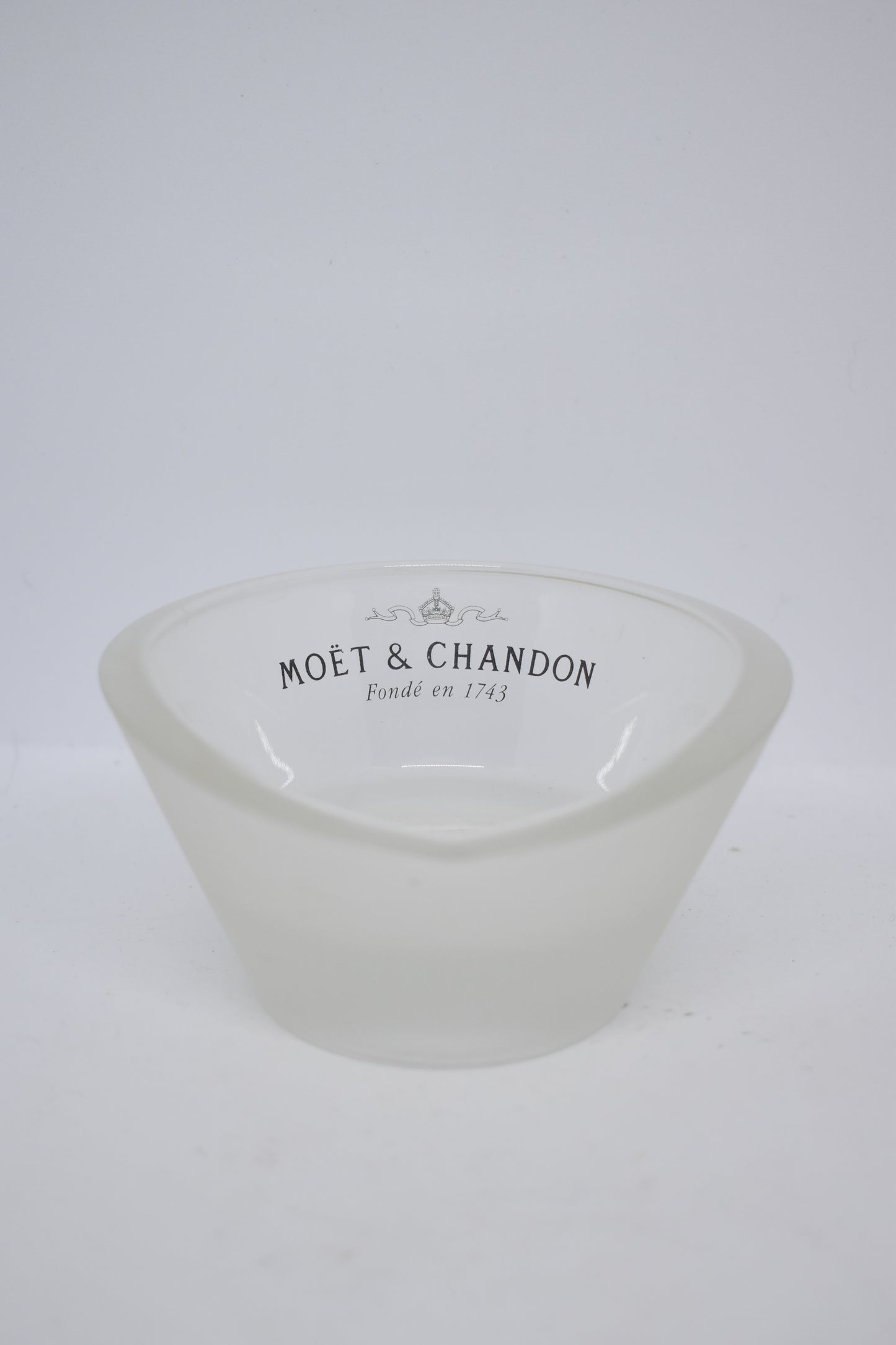 Moët &amp; Chandon ashtray