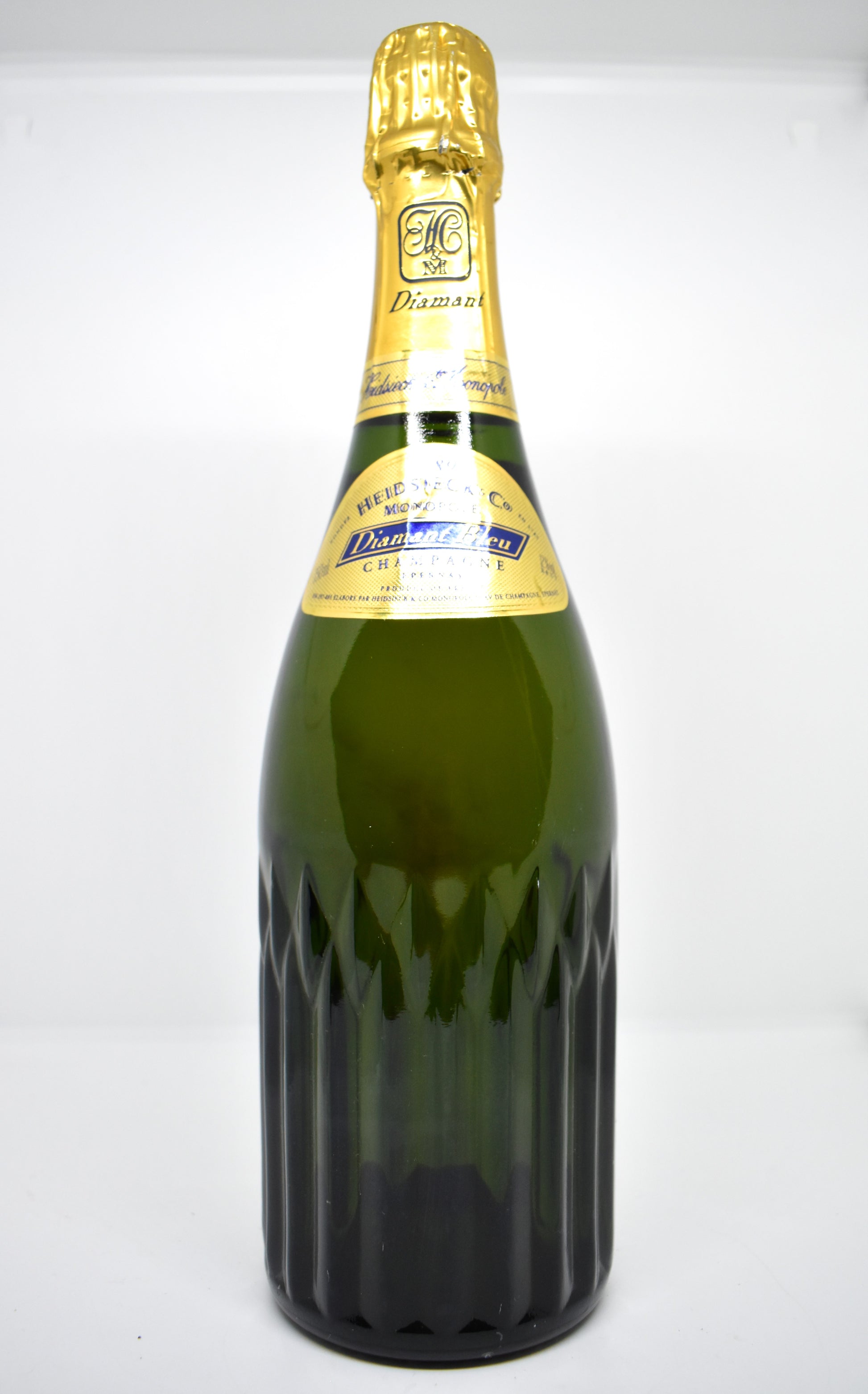 Quel grand champagne offrir ? Découvrez le Diamant Bleu 1989.